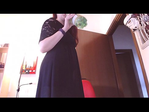❤️ Pokorna sužnja, ki obožuje umazane in sočne spodnjice, je po ogledu tega videa prisiljena masturbirati! ❤❌ Porno na sl.pi-porno.ru ☑